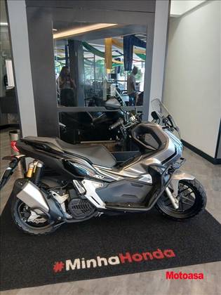 HONDA ADV 